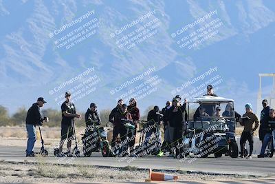 media/Dec-04-2025-Racers Edge (Thu) [[5ebc9f124d]]/1-Track Walk/